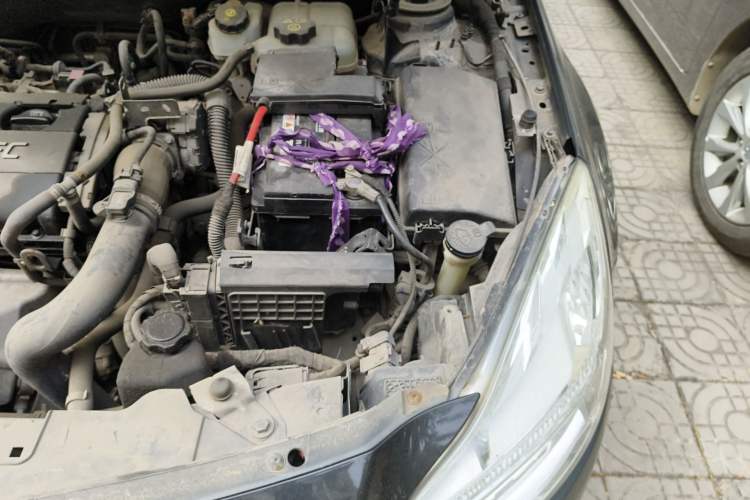 Used Buick Regal 2010 1.6T Elite Sport Edition Engine Bay Left