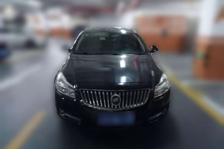 Used Buick Regal 2010 2.4L Elite Edition Front