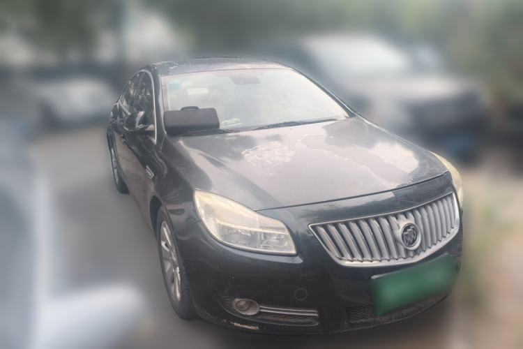 Used Buick Regal 2010 2.0L Expo Edition Front Right 45 Deg