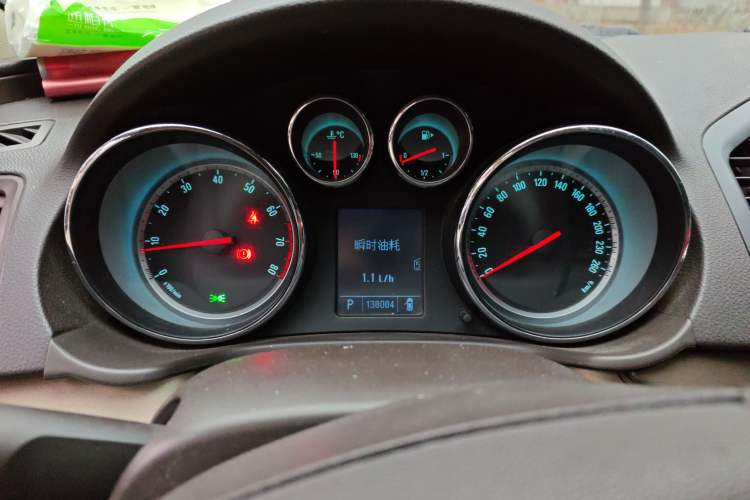 Used Buick Regal 2010 2.0L Expo Edition Instrument Cluster