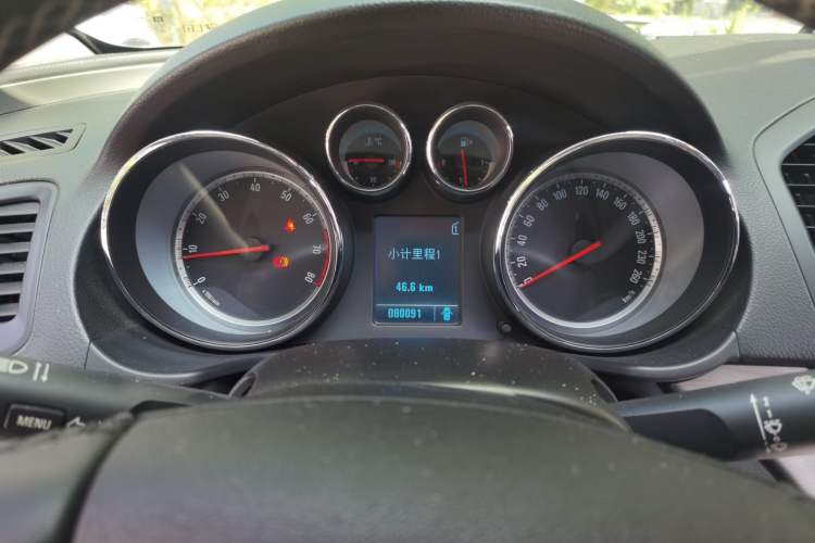 Used Buick Regal 2010 1.6T Elite Sport Edition Instrument Cluster