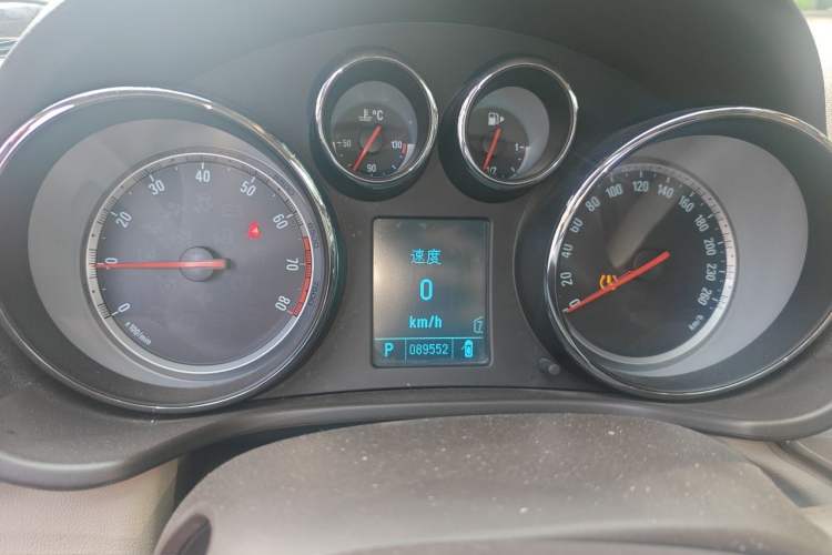 Used Buick Regal 2010 2.0L Expo Edition Instrument Cluster