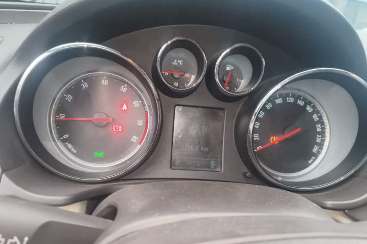 Used Buick Regal 2010 2.0L Expo Edition Instrument Cluster