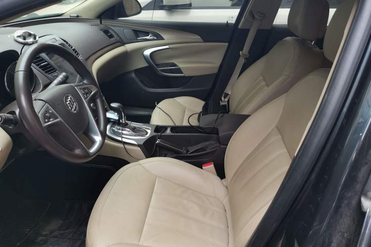 Used Buick Regal 2010 2.0L Expo Edition Left Front Seat