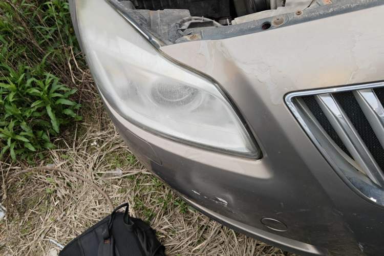 Used Buick Regal 2010 2.0T Luxury Sport Edition Right Front Headlight