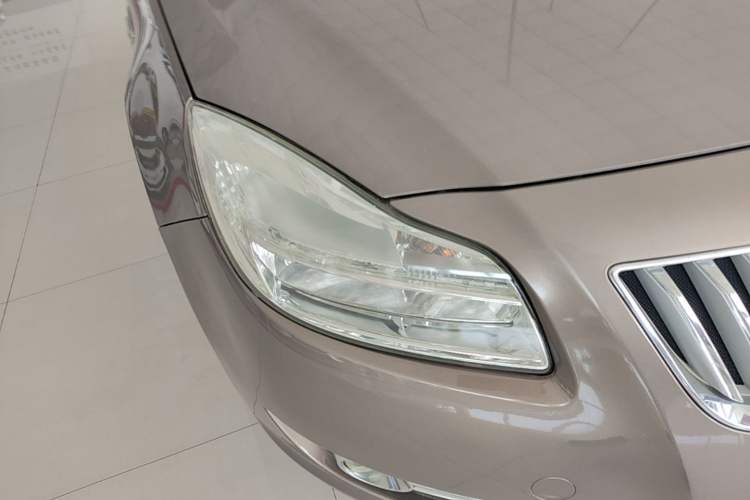 Used Buick Regal 2010 2.0L Expo Edition Right Front Headlight
