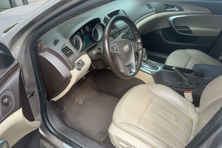 Used Buick Regal 2010 2.4L Comfort Edition Right Front Seat