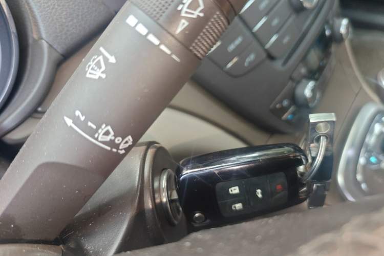Used Buick Regal 2010 2.0L Expo Edition Vehicle Key