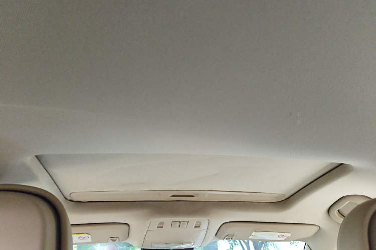 Used Buick Regal 2010 2.0L Expo Edition Headliner