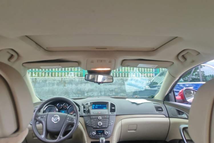 Used Buick Regal 2010 2.0L Expo Edition Headliner