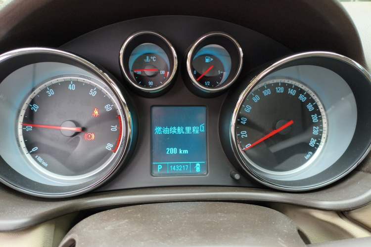 Used Buick Regal 2010 2.0L Expo Edition Instrument Cluster