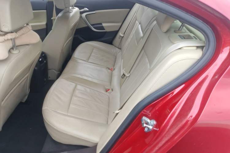 Used Buick Regal 2010 2.0L Expo Edition Left Rear Seat