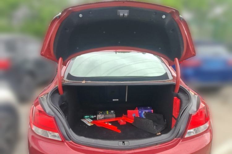 Used Buick Regal 2010 2.0L Expo Edition Trunk