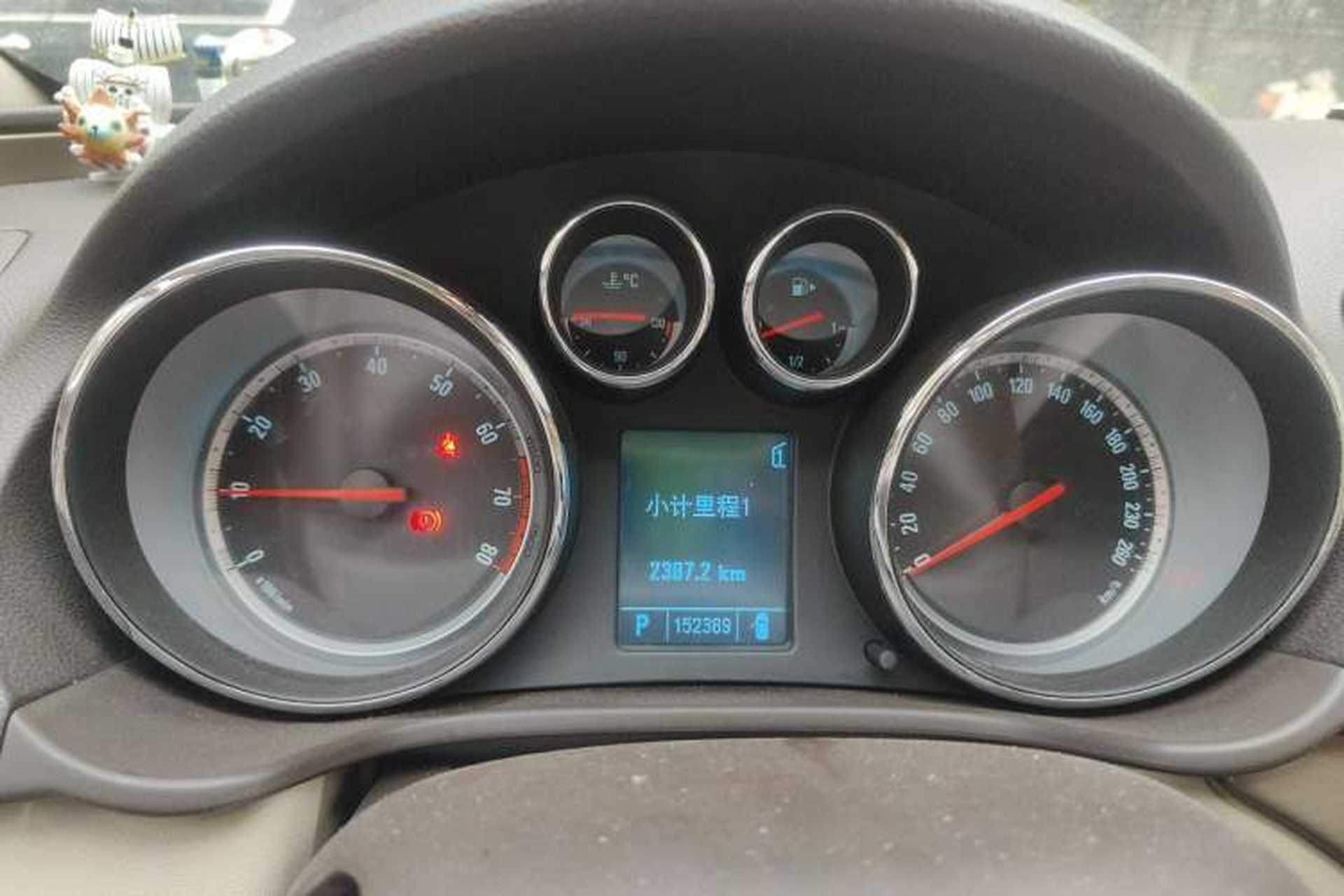 Used Buick Regal 2010 2.0L Expo Edition Instrument Cluster