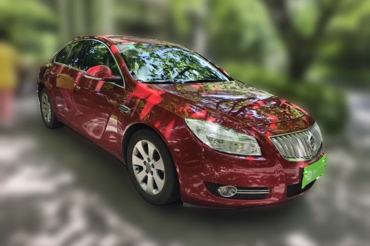 Used Buick Regal 2010 2.0L Expo Edition Front Right 45 Deg