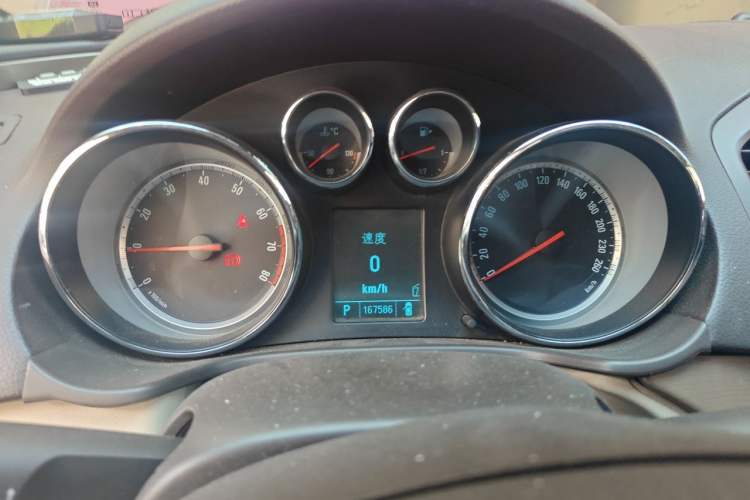 Used Buick Regal 2010 2.0L Expo Edition Instrument Cluster