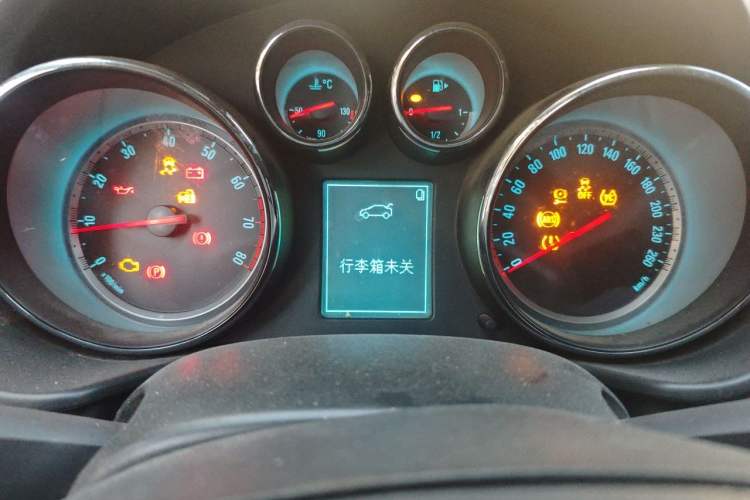Used Buick Regal 2010 2.0T Flagship Sport Edition Instrument Cluster