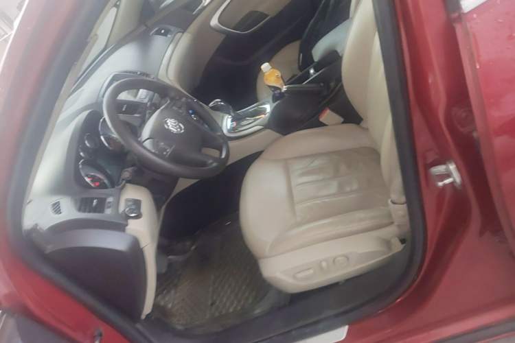 Used Buick Regal 2010 2.0L Expo Edition Left Front Seat