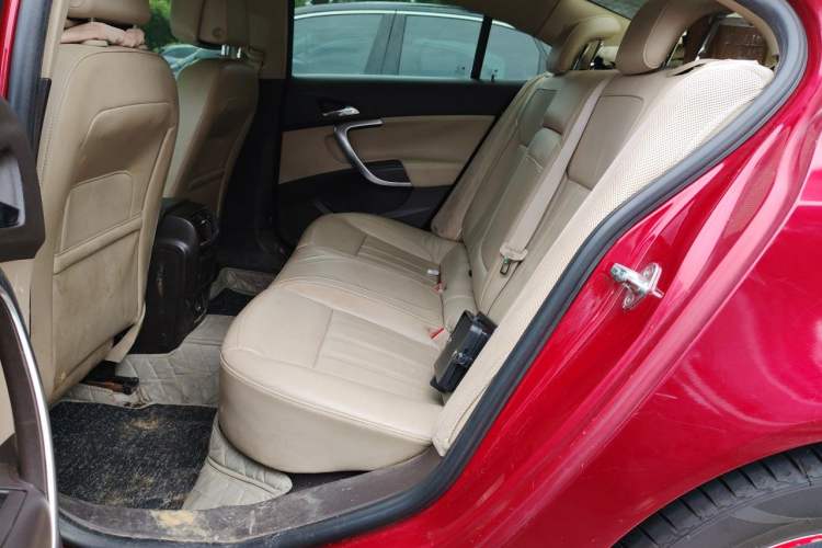 Used Buick Regal 2010 2.0L Expo Edition Left Rear Seat
