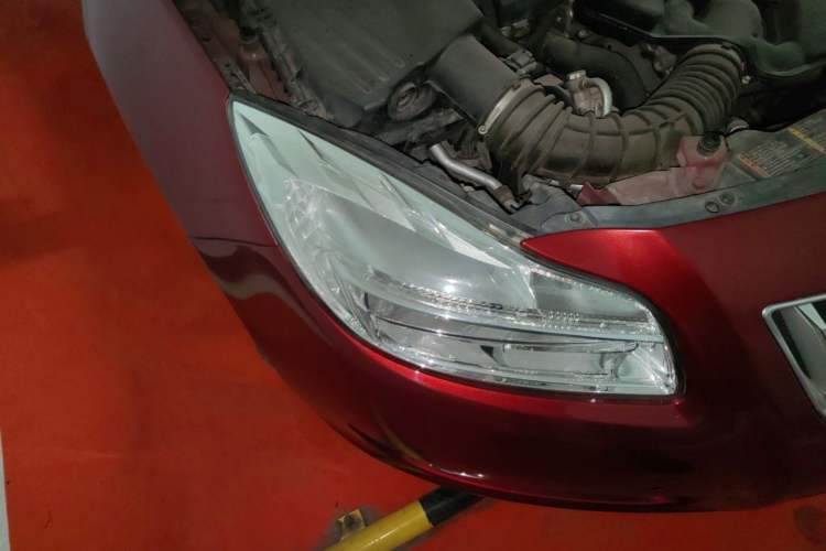 Used Buick Regal 2010 2.0L Expo Edition Right Front Headlight