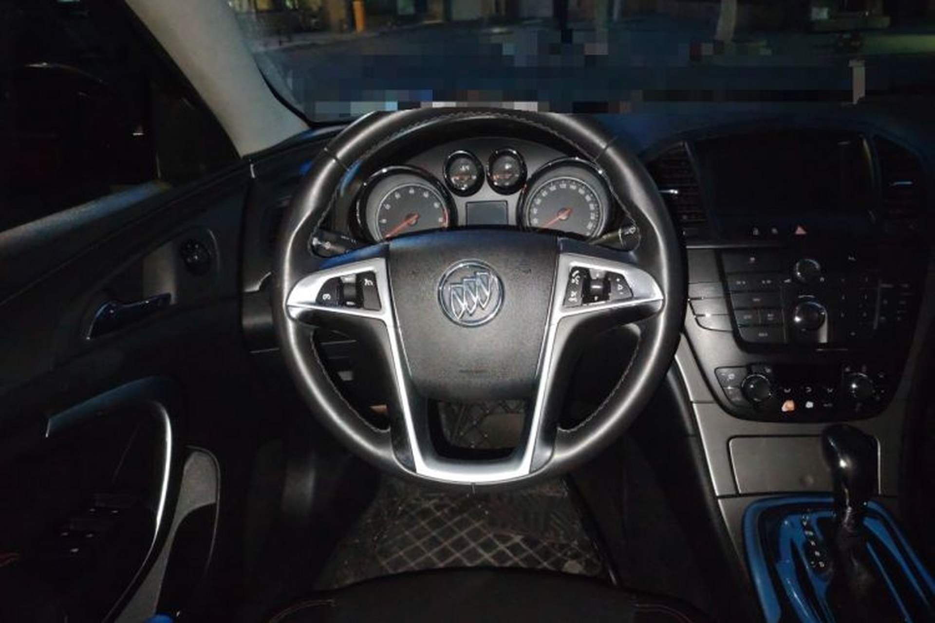Used Buick Regal 2010 2.0T Luxury Sport Edition Steering Wheel