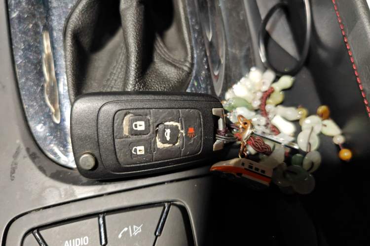 Used Buick Regal 2010 2.0T Flagship Sport Edition Vehicle Key
