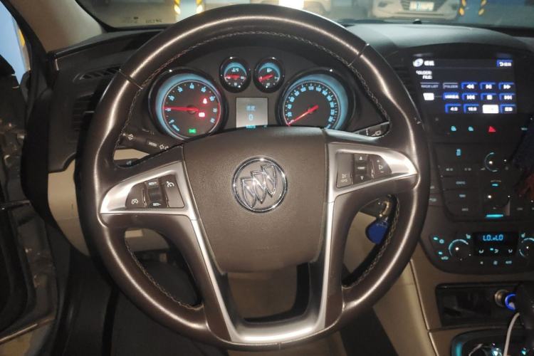Used Buick Regal 2010 2.0L Expo Edition Steering Wheel