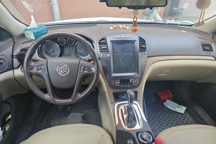 Used Buick Regal 2010 2.0L Expo Edition Center Console