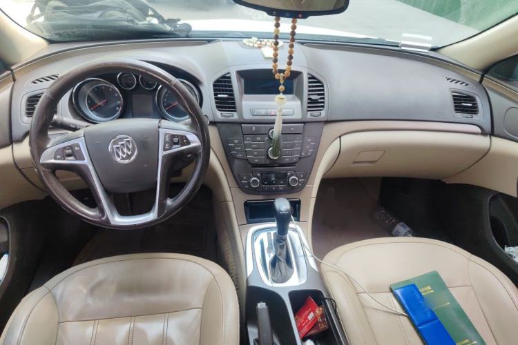 Used Buick Regal 2010 2.0L Expo Edition Center Console