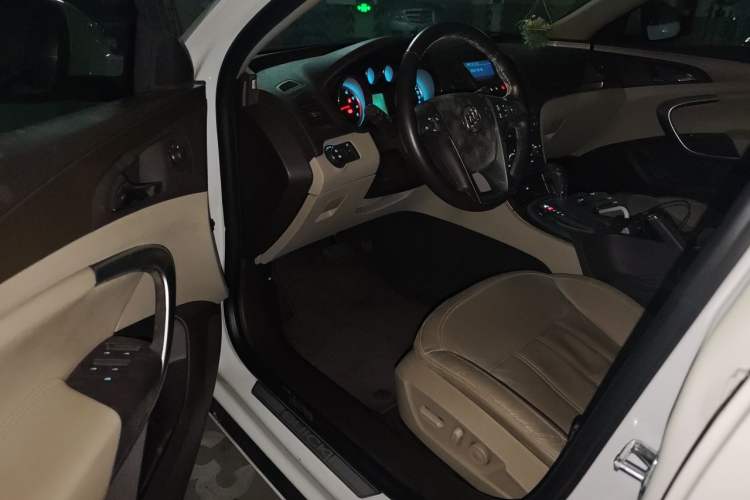 Used Buick Regal 2010 2.0L Expo Edition Driver Seat