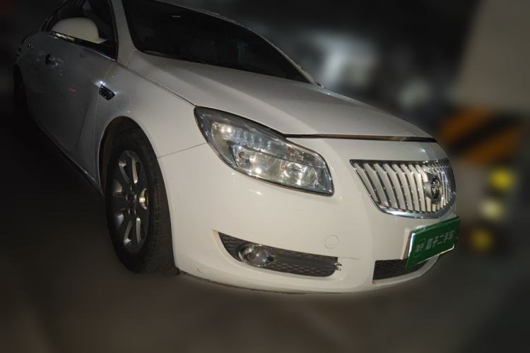 Used Buick Regal 2010 2.0L Expo Edition Front Right 45 Deg
