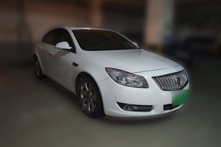 Used Buick Regal 2010 2.0L Expo Edition Front Right 45 Deg