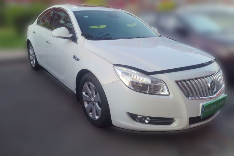 Used Buick Regal 2010 2.0L Expo Edition Front Right 45 Deg