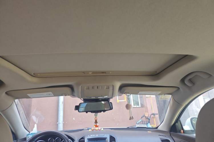 Used Buick Regal 2010 2.0L Expo Edition Headliner