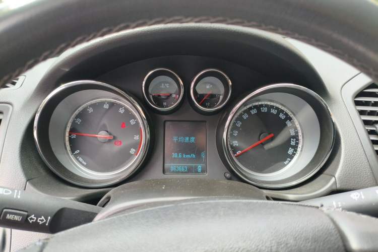 Used Buick Regal 2010 1.6T Elite Sport Edition Instrument Cluster