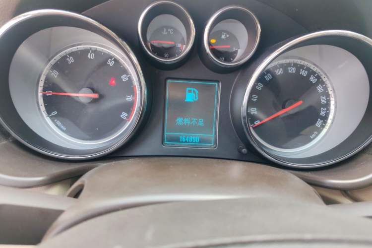 Used Buick Regal 2010 2.0L Expo Edition Instrument Cluster