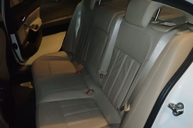 Used Buick Regal 2010 2.0L Expo Edition Left Rear Seat
