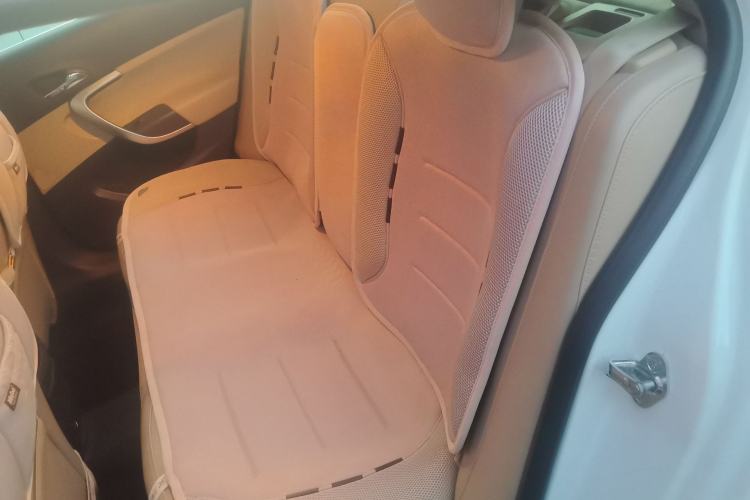 Used Buick Regal 2010 2.0L Expo Edition Left Rear Seat