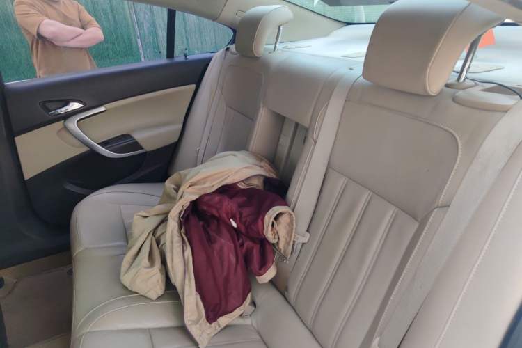 Used Buick Regal 2010 2.0L Expo Edition Left Rear Seat