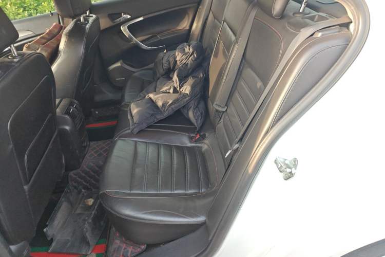 Used Buick Regal 2010 2.0T Flagship Sport Edition Left Rear Seat