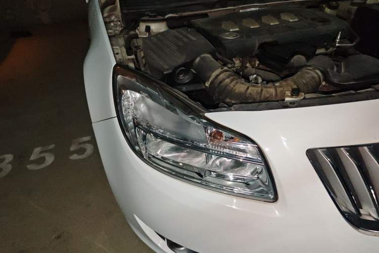 Used Buick Regal 2010 2.0L Expo Edition Right Front Headlight