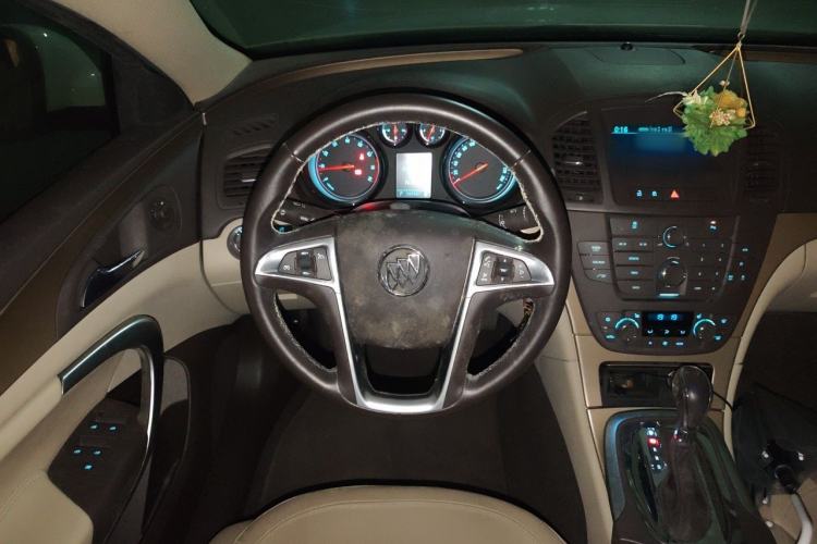 Used Buick Regal 2010 2.0L Expo Edition Steering Wheel