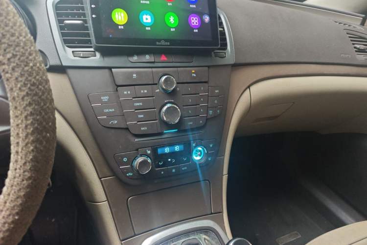 Used Buick Regal 2010 2.0L Expo Edition Audio And AC Panel