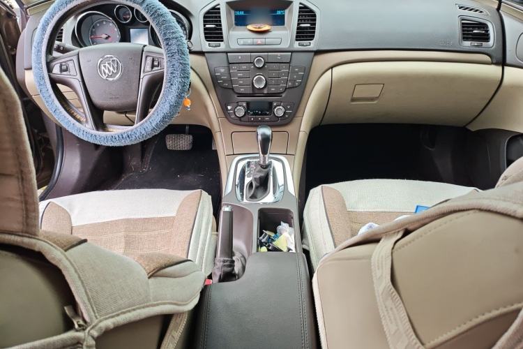Used Buick Regal 2010 2.0L Expo Edition Center Console
