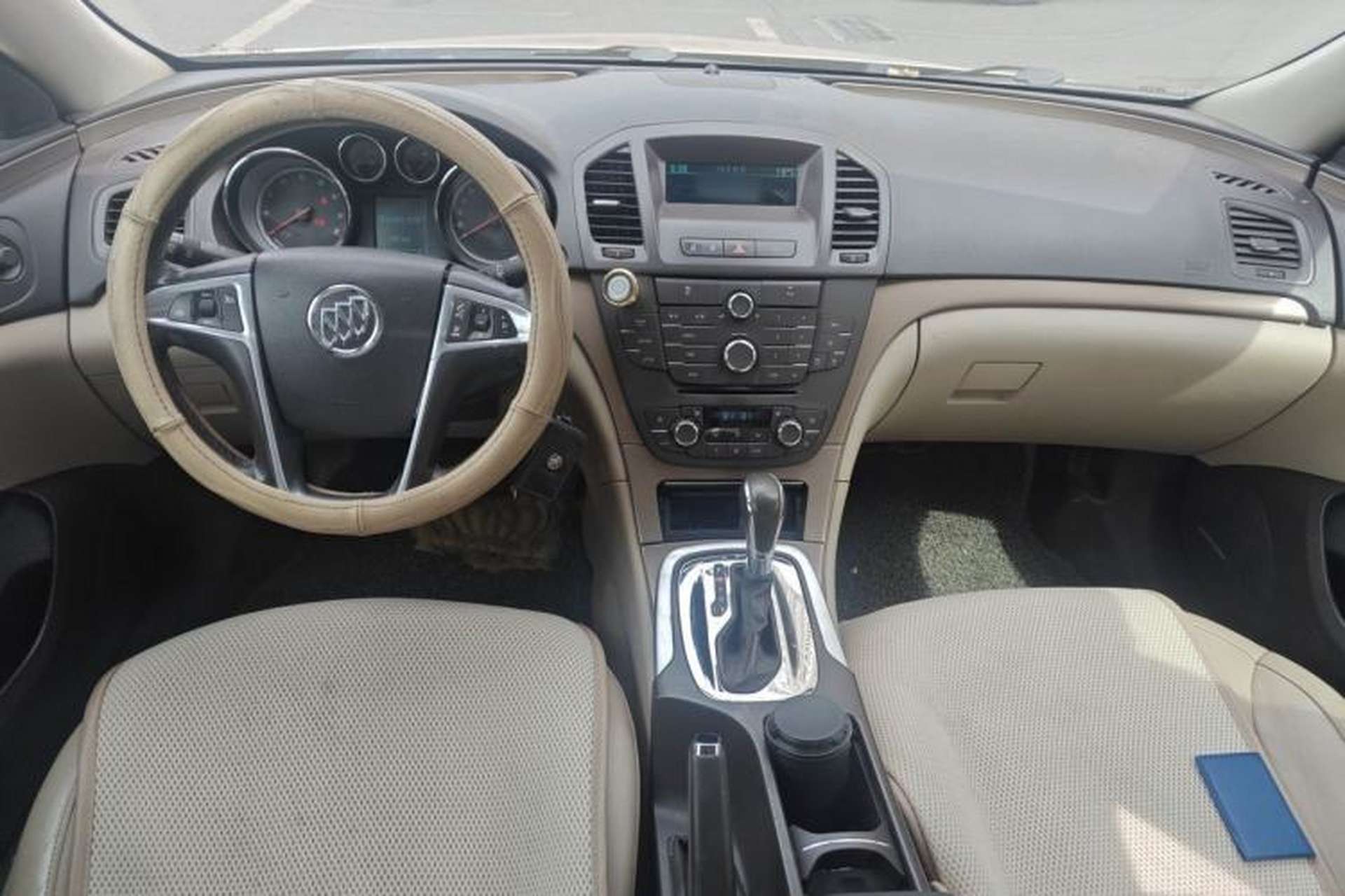 Used Buick Regal 2010 2.0L Expo Edition Center Console