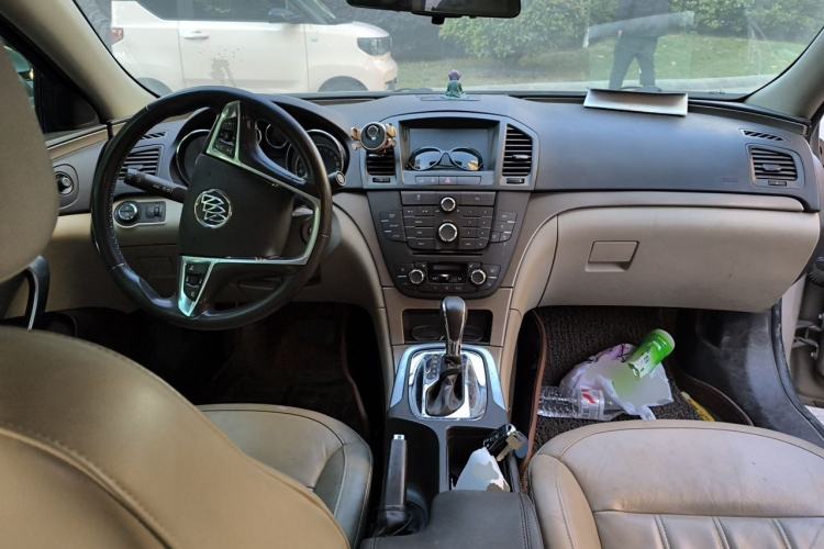 Used Buick Regal 2010 2.0L Expo Edition Center Console