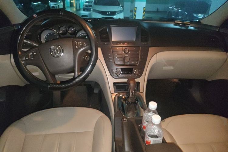 Used Buick Regal 2010 2.0L Expo Edition Center Console
