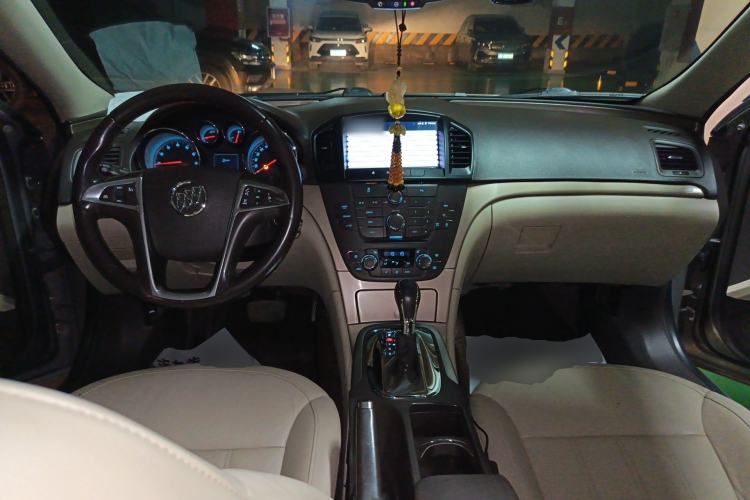 Used Buick Regal 2010 2.0L Expo Edition Center Console