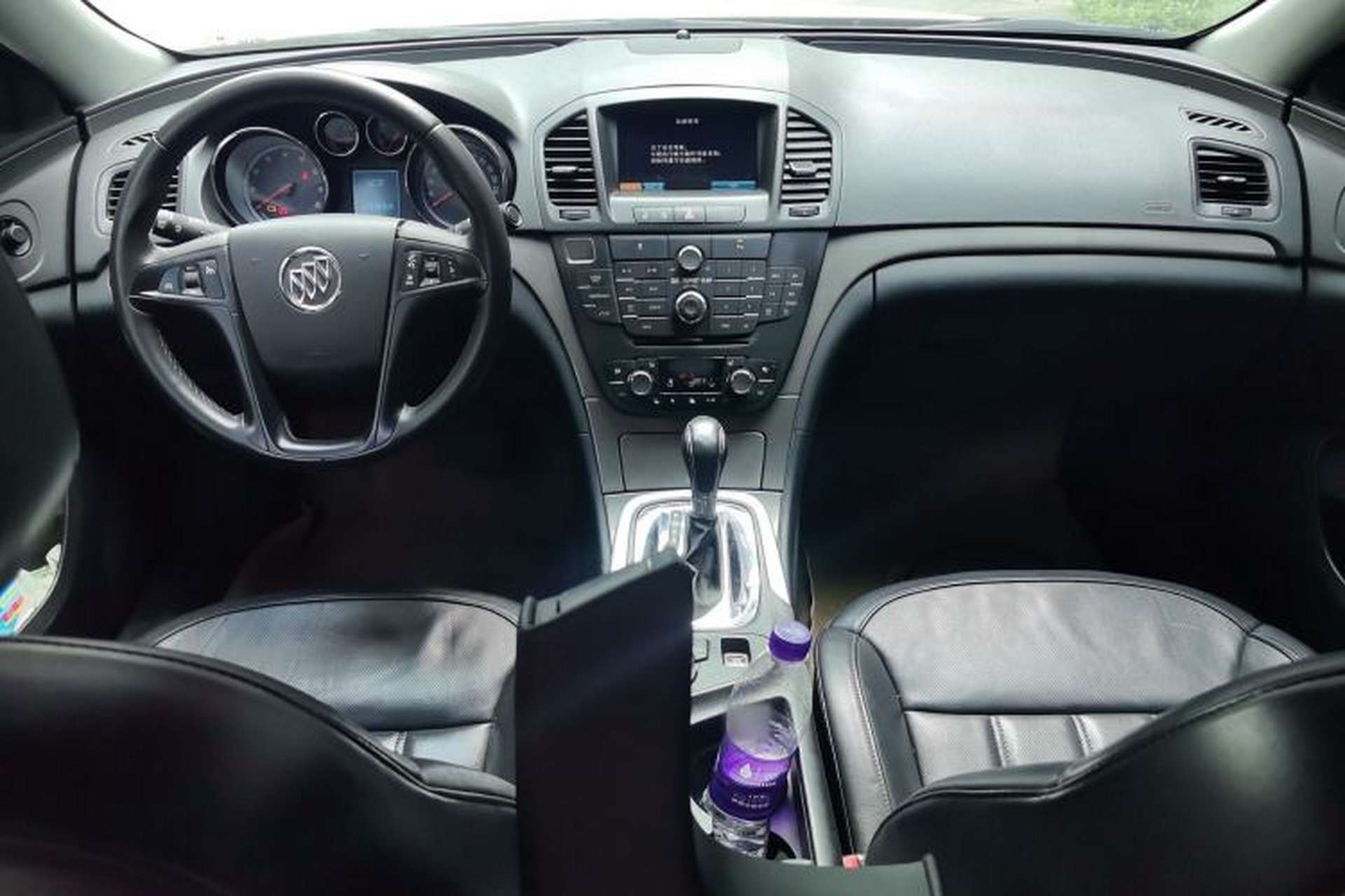 Used Buick Regal 2010 2.4L Flagship Edition Center Console