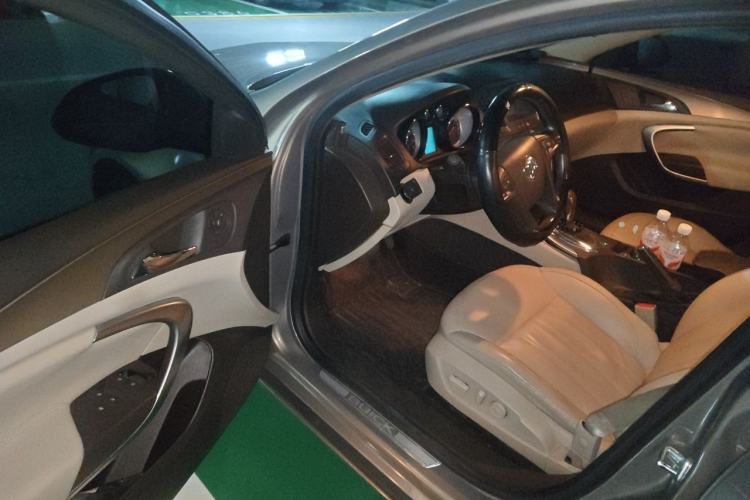 Used Buick Regal 2010 2.0L Expo Edition Driver Seat
